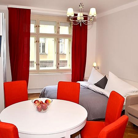 פראג Classic 2Bdr Suite By Ruterra מראה חיצוני תמונה